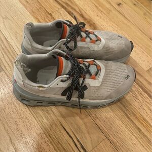Used On Cloud running sneakers